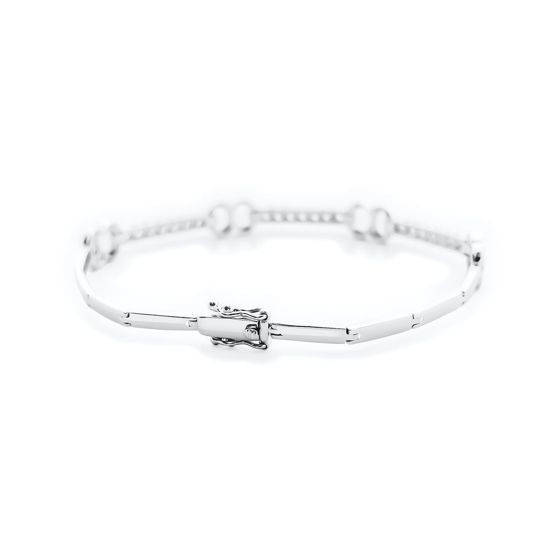 18K/ 750 White Gold Infinity Diamond Bracelet